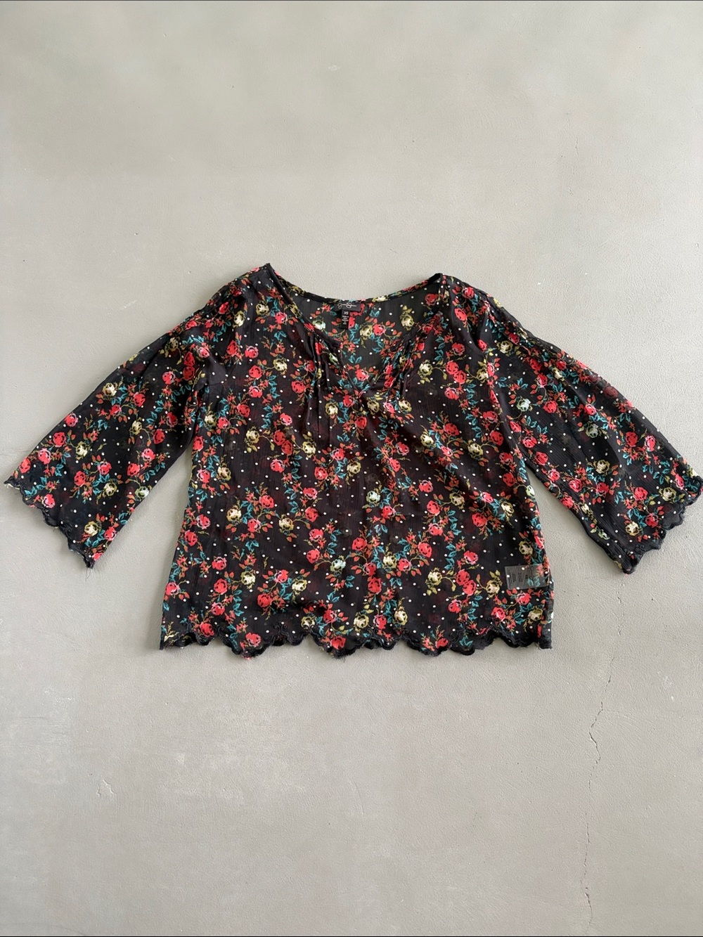 Jessica Simpson Black Sheer Floral Peasant Blouse with Scalloped Hem Size XS